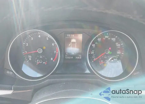 2018 Volkswagen Passat 2.0T R-Line/2.0T S z USA, uszkodzony, nr VIN 1VWAA7A36JC039983